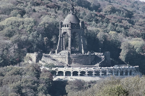 Kaiser-Wilhelm-Denkmal